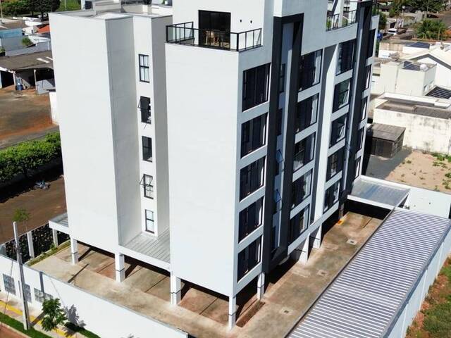 #22 - Apartamento para Venda em Tangará da Serra - MT