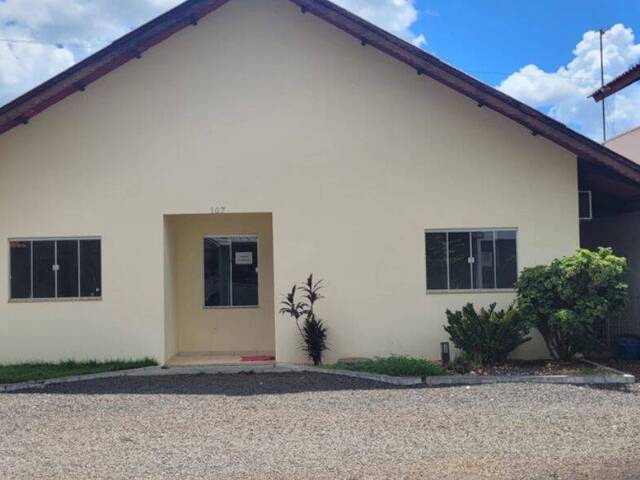 #50 - Casa para Venda em Tangará da Serra - MT - 1