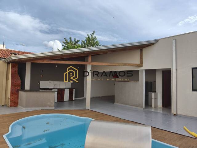 #77 - Casa para Venda em Tangará da Serra - MT - 1