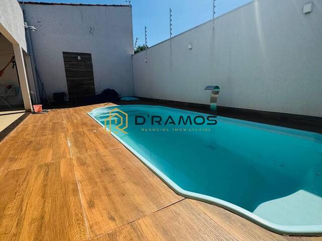 #102 - Casa para Venda em Tangará da Serra - MT